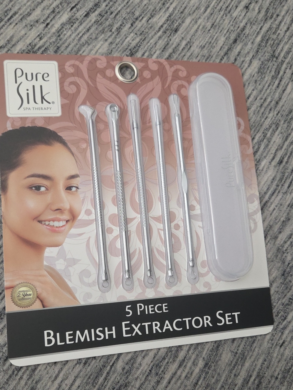 Blemish extractor set with case